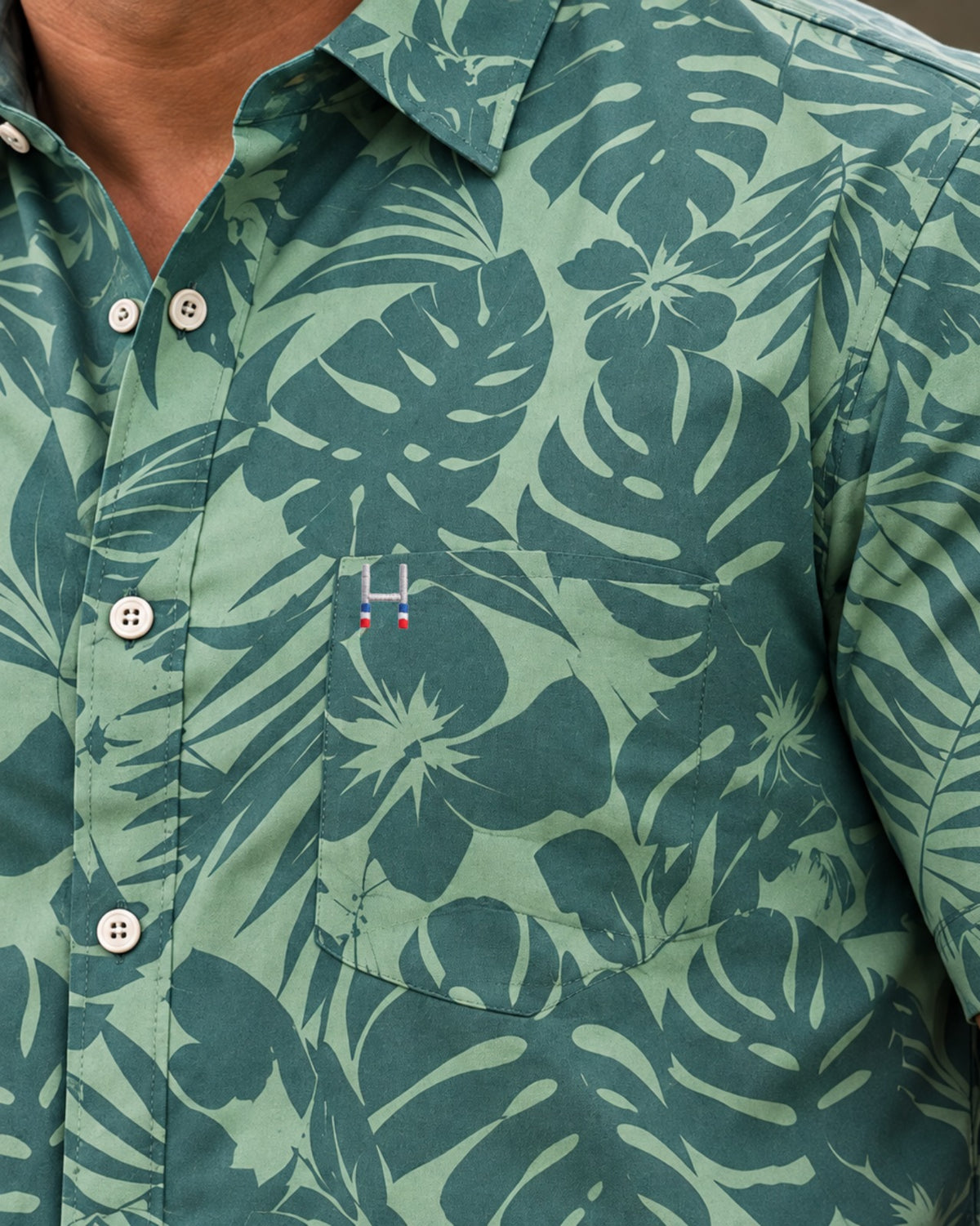 CAMISA GUAYABERA MC VERDE OSCURO